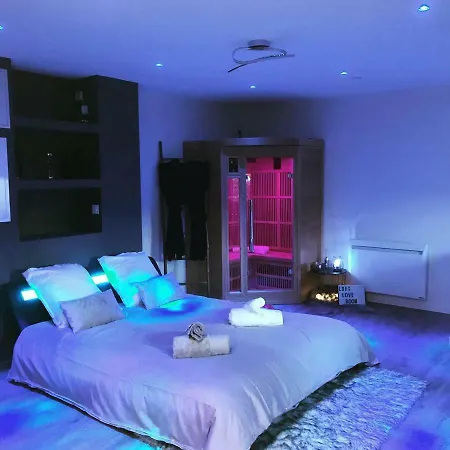 Sweet Romantique By Locationslepuyenvelay